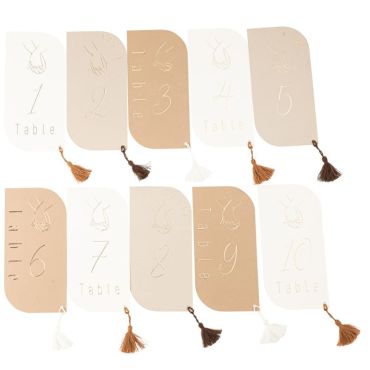 Un lot de 10 marque-tables à mettre sur votre table de mariage | jourdefete.com Un lot de 10 marque-tables à mettre sur votre table de mariage | jourdefete.com