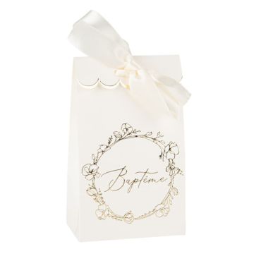 De splendides sachets à offrir lors du baptême de votre enfant avec la collection Baptême Crème et Or | jourdefete.com De splendides sachets à offrir lors du baptême de votre enfant avec la collection Baptême Crème et Or | jourdefete.com