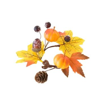 Une couronne de table avec de nombreuses décos d'automne | jourdefete.com Une couronne de table avec de nombreuses décos d'automne | jourdefete.com