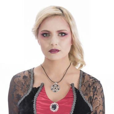 Collier Nosferatu noir avec pendentif pentagramme 5x3,5 cm – Accessoire déguisement Halloween | jourdefete.com Collier Nosferatu noir avec pendentif pentagramme 5x3,5 cm – Accessoire déguisement Halloween | jourdefete.com