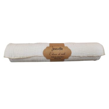 Chemin de table en voile de coton – décoration de fête élégante | jourdefete.com Chemin de table en voile de coton – décoration de fête élégante | jourdefete.com