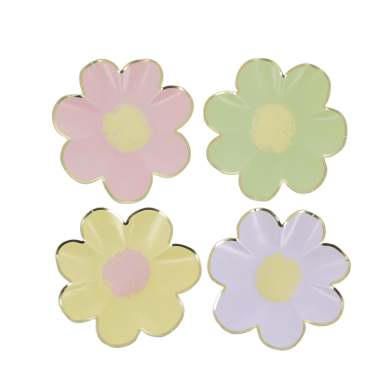 Petites assiettes en carton en forme de fleurs pour une table de Pâques printanière | jourdefete.com Petites assiettes en carton en forme de fleurs pour une table de Pâques printanière | jourdefete.com